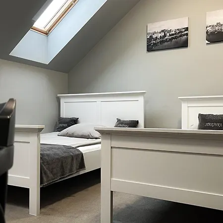 Pod Cisem 埃尔布隆格